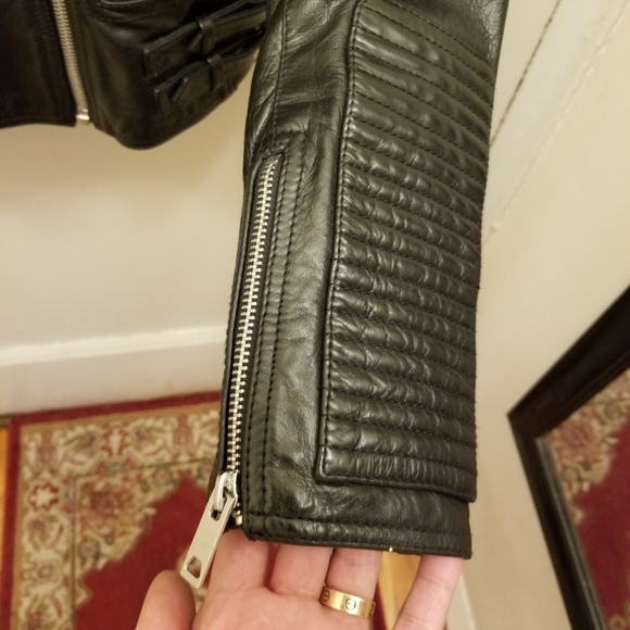 HOSTPICK!!! Burberry Jacket with Nova Check lining - Picture 9 of 14